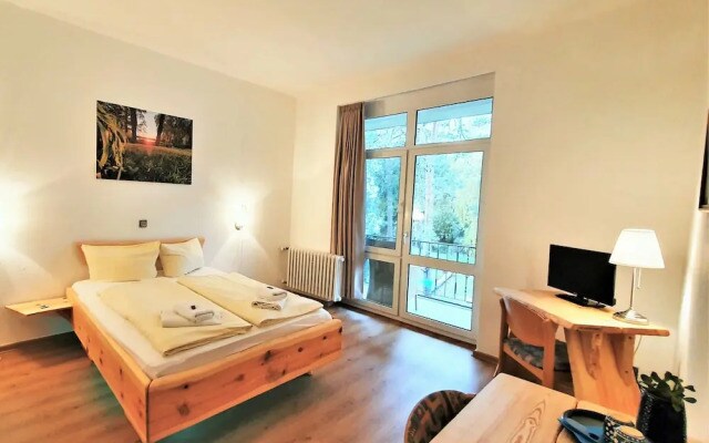 Waldhotel am See Berlin-Schmöckwitz