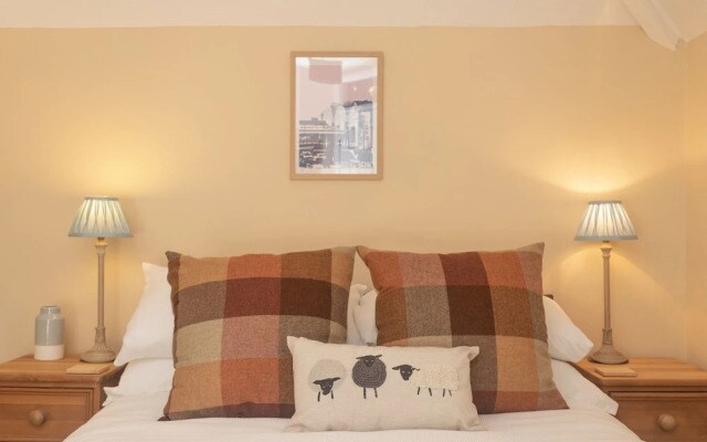 Pinfold Cottage
