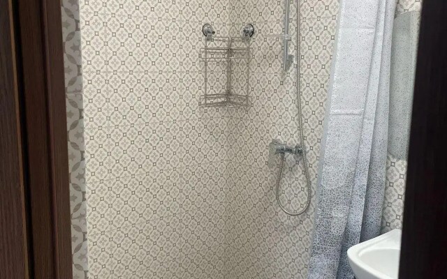 Бирюзовый