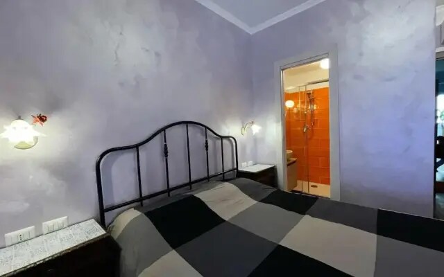 Iris Guest House