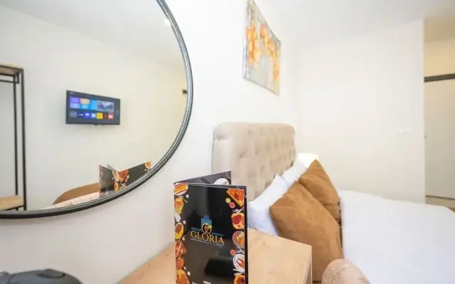 Glori̇a Ai̇rport Hotel