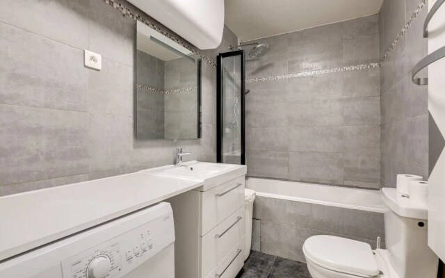Magnificent Apartment Near Republique