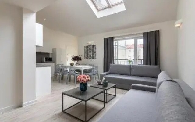 Kinsky Garden Apartments And Suites