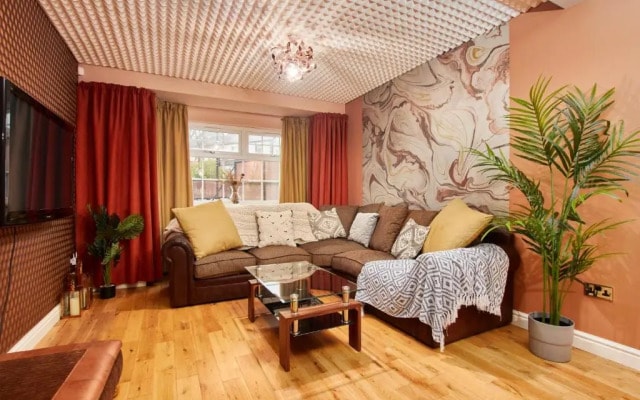 Homebird Property - Carter Knowle House