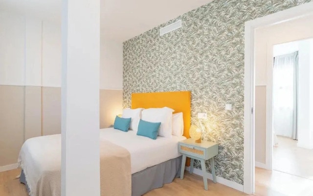 Feelathome Atarazanas Apartments
