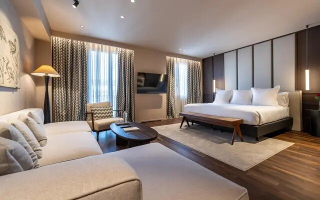 The Hotel Villa Real