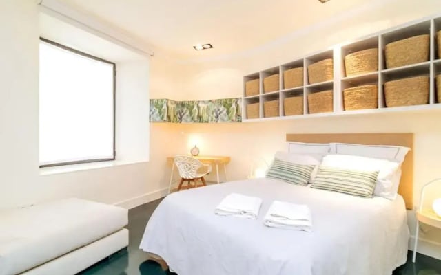 Caprichoso Loft junto Teatro Real - Madrid Centro by Batuecas