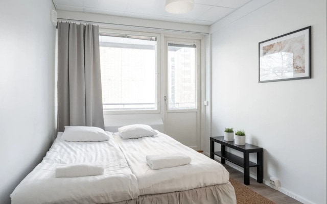 2BR Downtown Home with Balcony & BEST Location