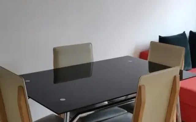 L 2-bed House Near Richmond Park and Thamriver