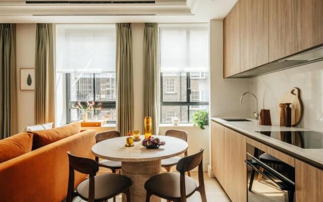 Claridge House by SLO