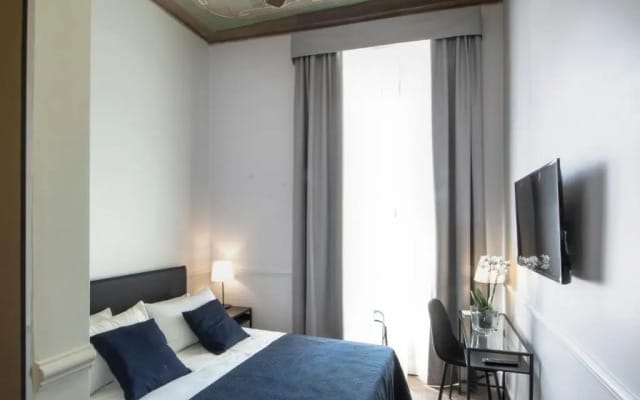 Gemini Suites Navona