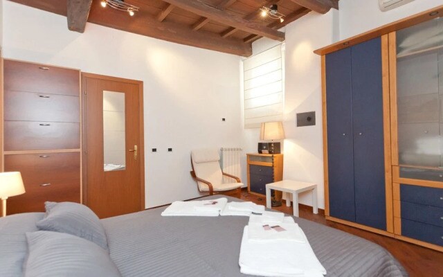 Rental In Rome Paglia Apartment