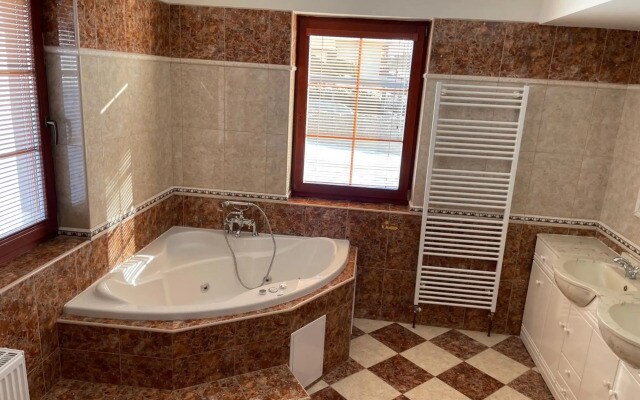 Apartmany215