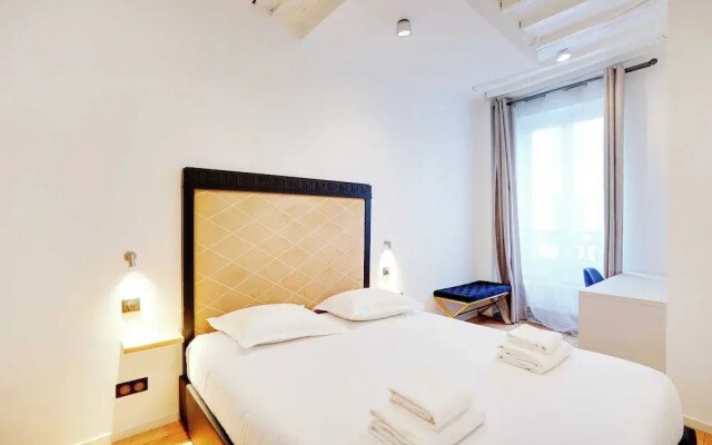 Stunning Apartment - 4br/8p - Mail
