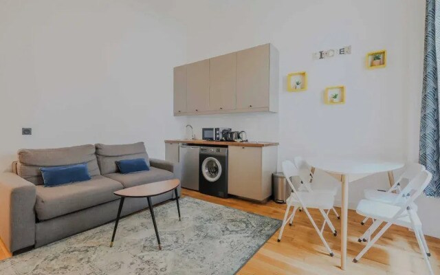 Fine Appartement Proche de la Place de la Bastille