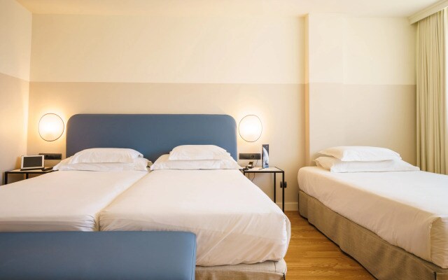 Отель Eurostars Malaga