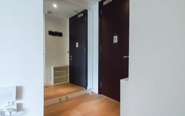 Comfy Studio with Balcony in Heart of Shoreditch