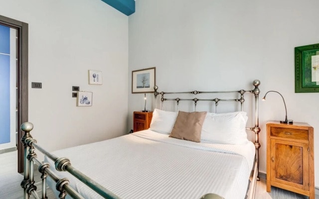 Exclusive 2bed Apt With AC by Vatican Wall