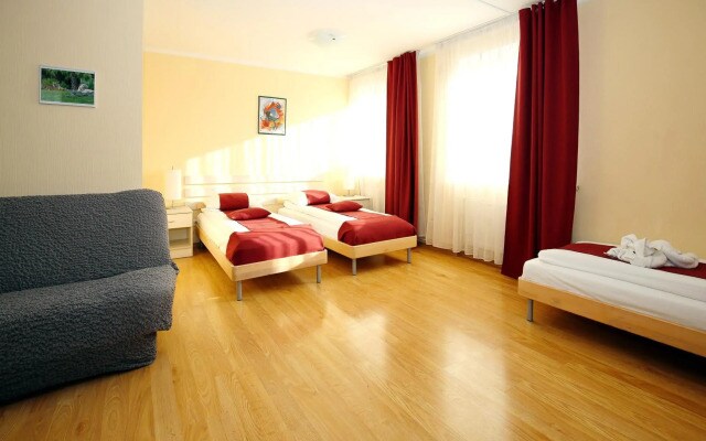 Apart Hotel TOMO