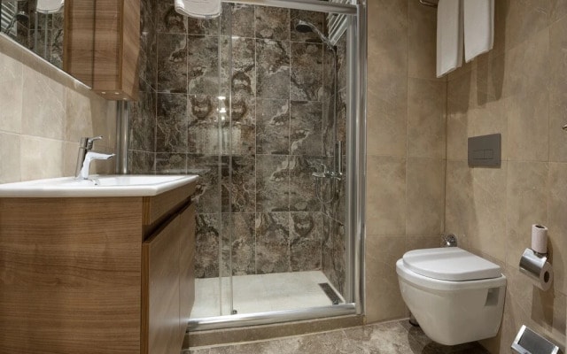 Отель Vitabella Suites