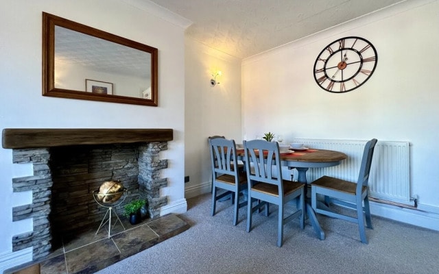 Curzon House 2