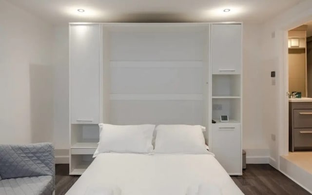 Modern Studio In West Kensington 2 Guests