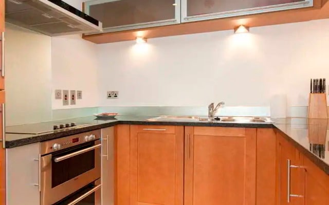 Discovery Dock Apartments East by Primestay London