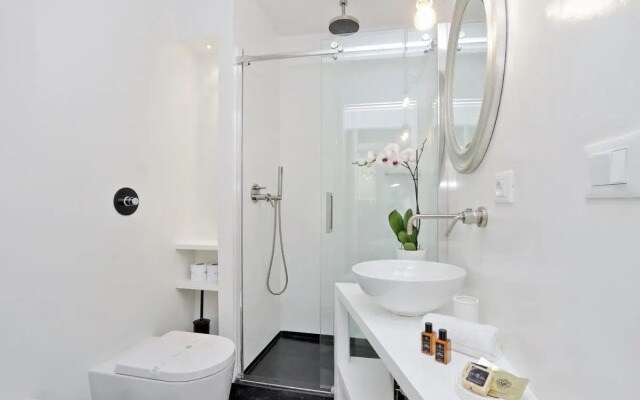 Charming flat near Colosseum