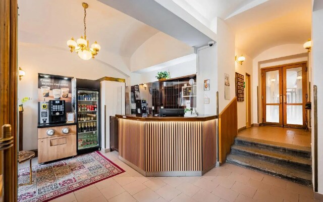 Hotel Ostaš