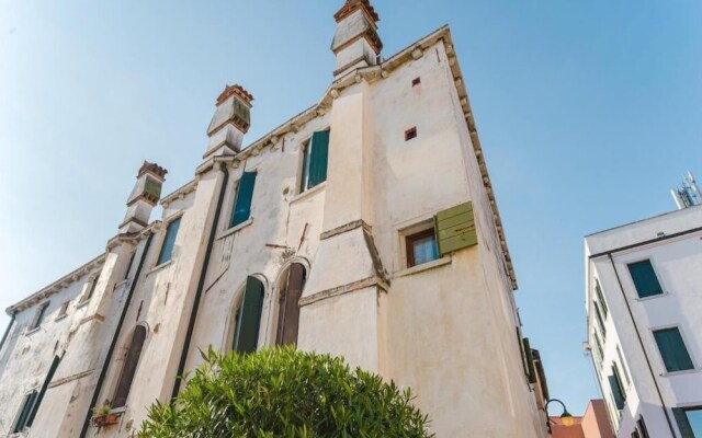Venice Royal Residence - Train Station