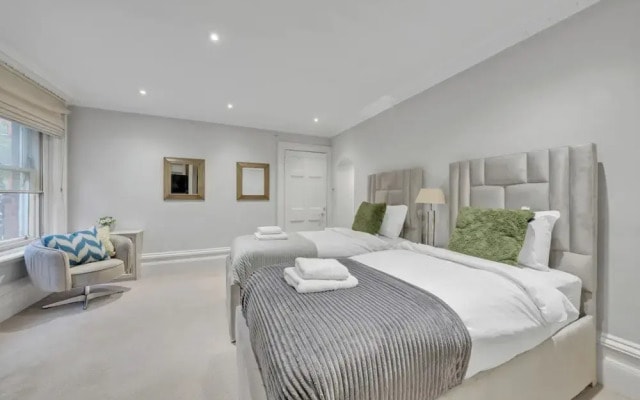 The Knightsbridge Residences