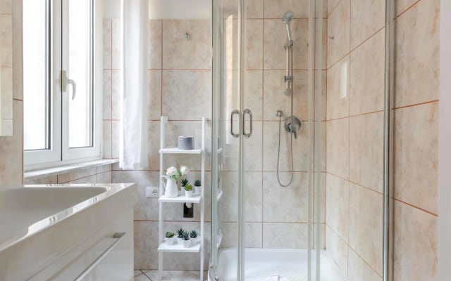 The Chic Suite