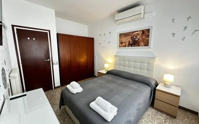 Rooms Sepulveda