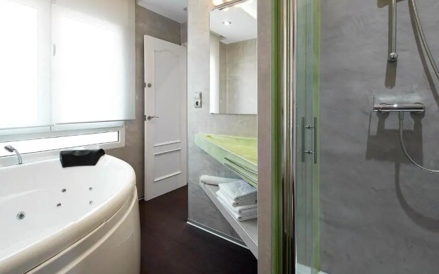 Gaudint Barcelona suites