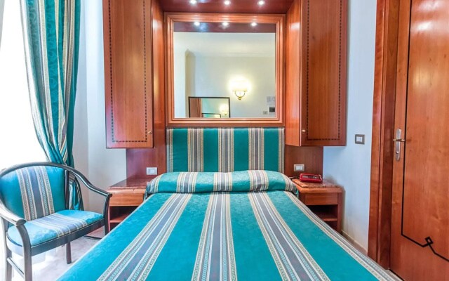Raeli Hotel Floridia