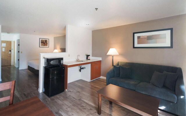 Quality Inn & Suites Kennewick Tri-Cities