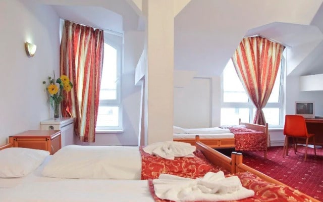 City 54 Hotel and Hostel