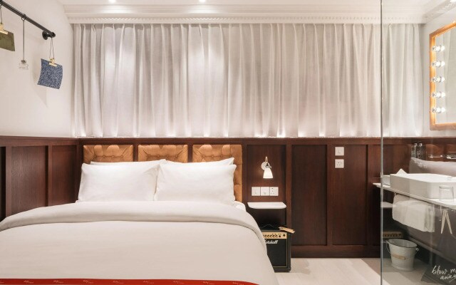 Ruby Stella Hotel London by IHG