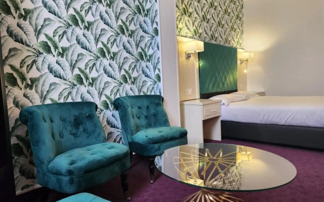 Hotel Royal