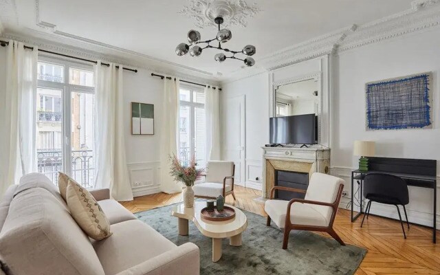 Superb Apartment in the Heart of Paris