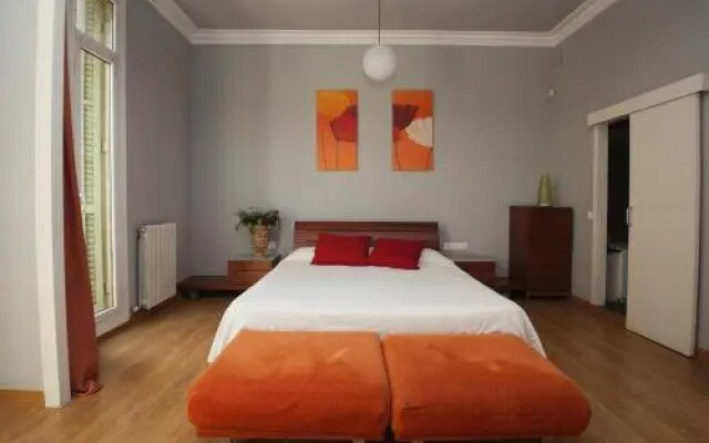 Luxury Central Apartment