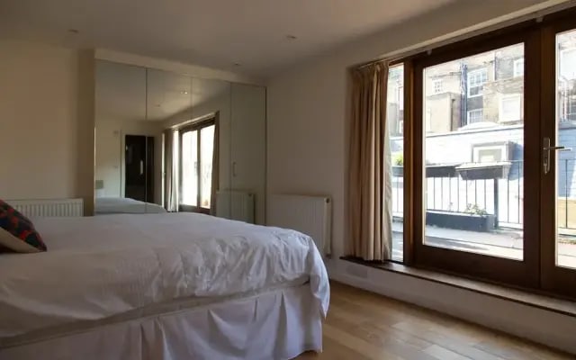 3 Bedroom House In Bayswater