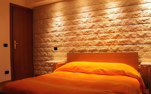 Nuova Fiera Aparthouse