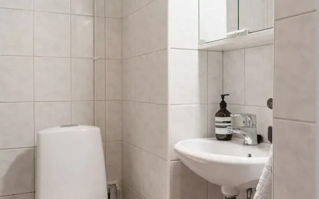 Lovely 1Br Apt. in Calm Neighbourhood