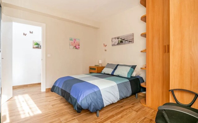 Comfortable Holiday Home in Málaga Near Seabeach