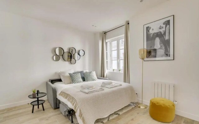 152 Suite Sylvie Superb Studio PMR Paris