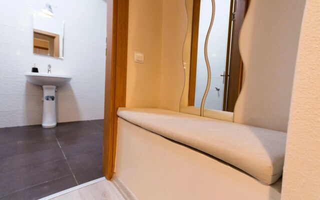 Büyükada Apart Hotel - Karadağ Apart