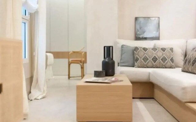 Elegant Neptuno-cortes Apartment for 2 People