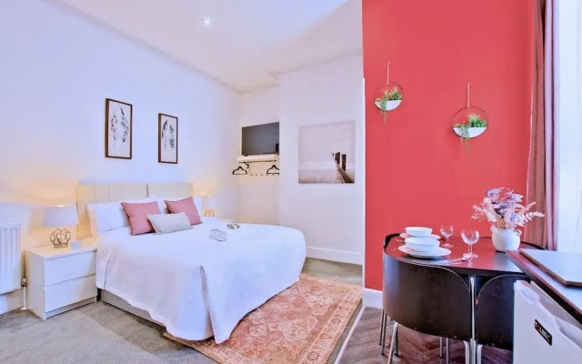 Sandy Bay Suites
