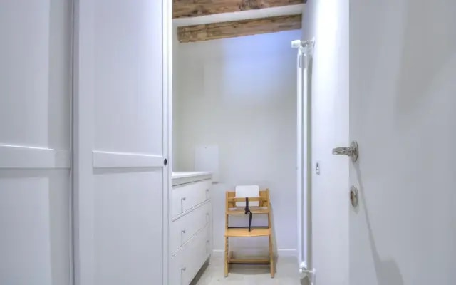 GRANDCANAL-GREEN new, 3pax, 2bath, fiber free wifi